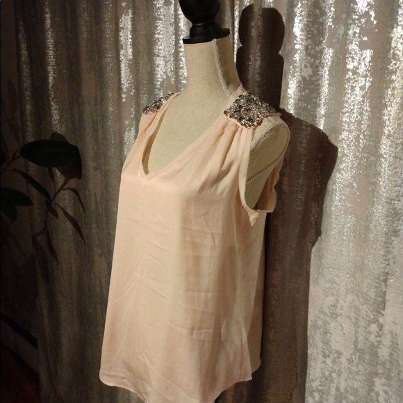 Top - Picture 2 of 9